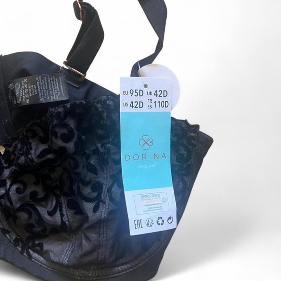 Luxurious Midnight Blue Lace Bra - Picture 2 of 3